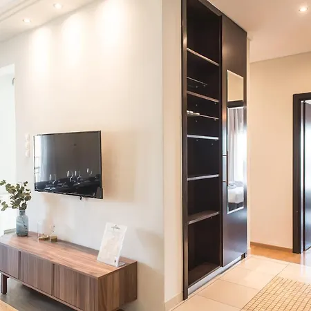 Apartment #mary Rose Apt By Halu! Thessaloniki